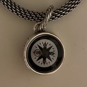 Meet your Posher, Nadia